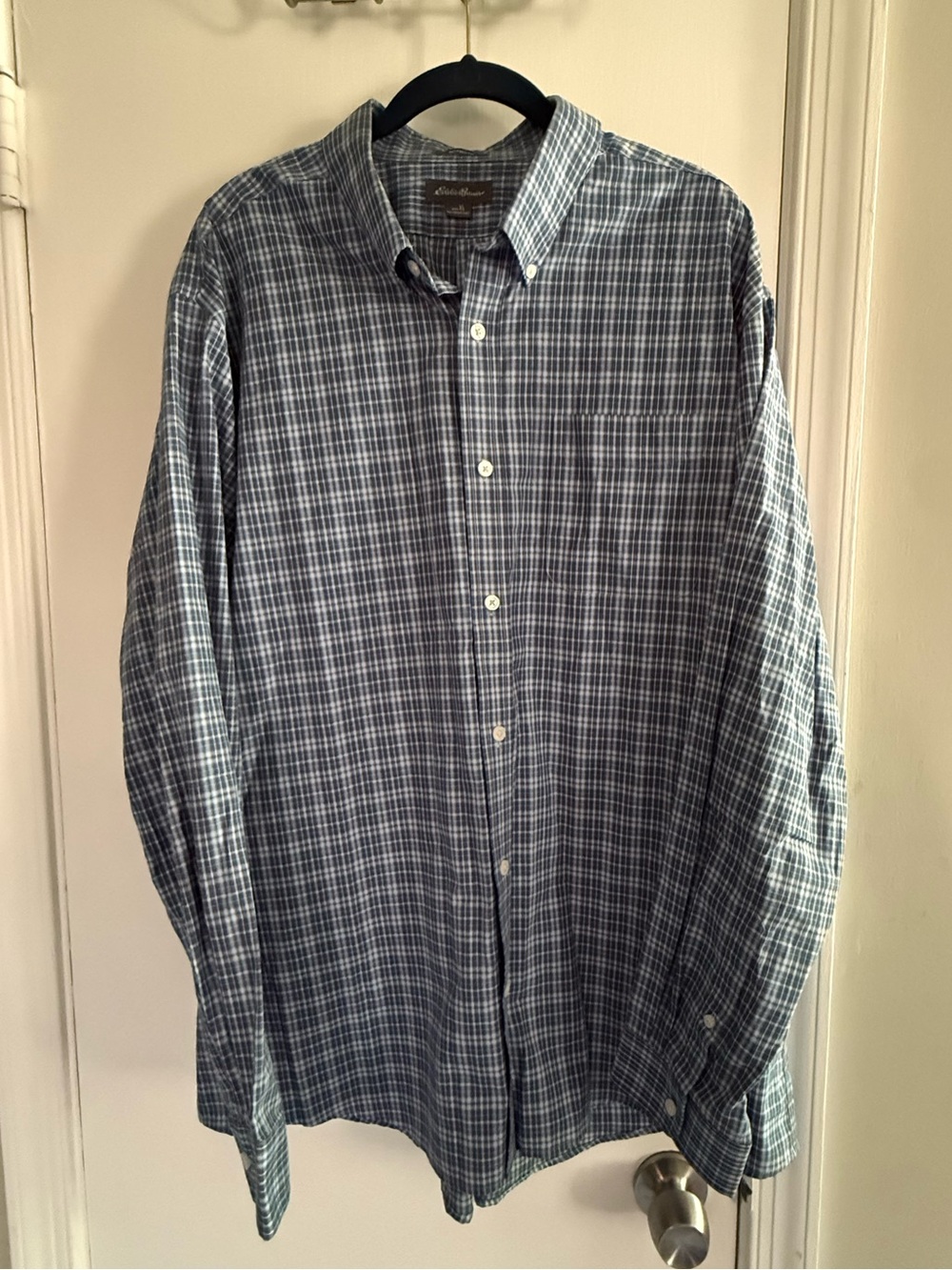 Eddie Bauer Men's Blue Plaid Relaxed Fit Button-Down Shirt - Size XL